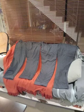 Pantalón fallero hombre gris