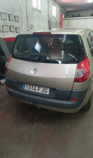 Renault Grand Scenic 2006