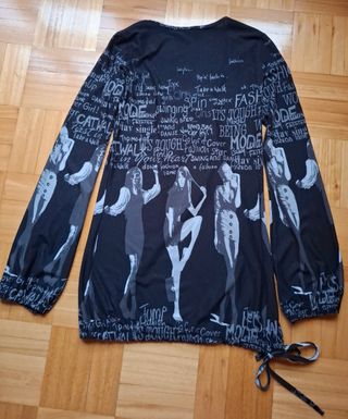 Camiseta manga larga en tonos oscuros