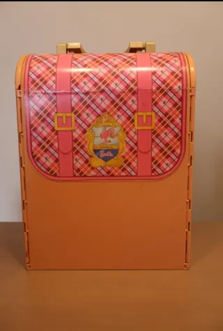 Armario/ Habitación Muñecas Barbie