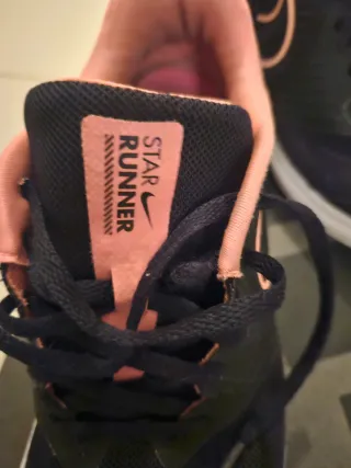 Zapatillas Nike Mujer Negras y Rosas