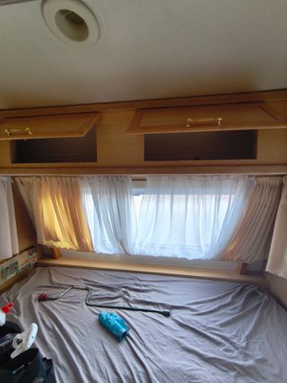 Caravana Bustner 2 ambientes con ventana