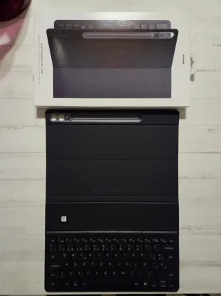 Samsung Galaxy Tab S9+ (12.4", 256GB 12G RAM) Wifi