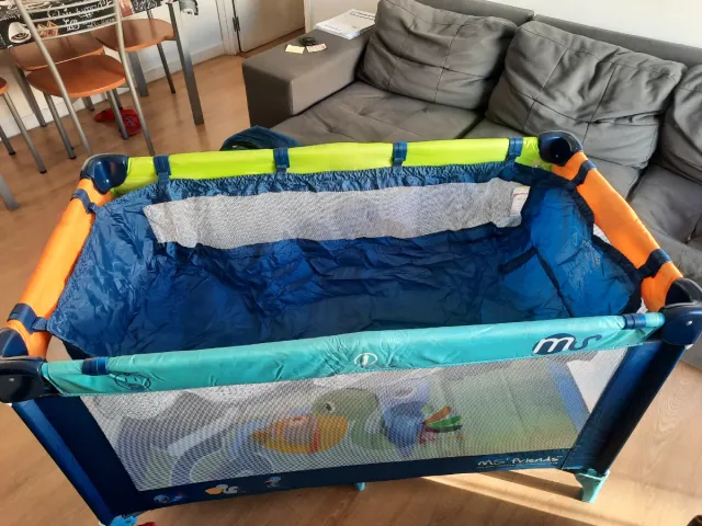 Cuna de viaje para bebé