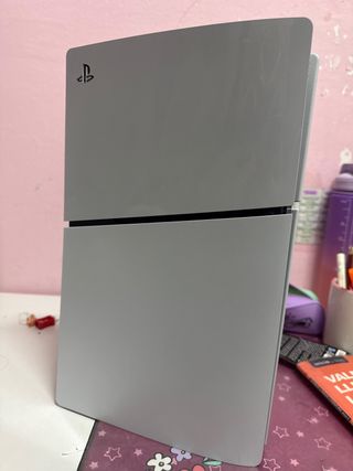 PlayStation 5 con mando