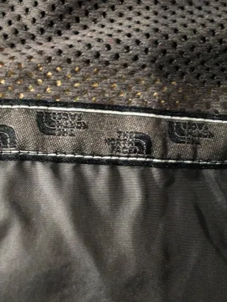 Chaqueta The North Face Gore-Tex Roja/Gris Talla M