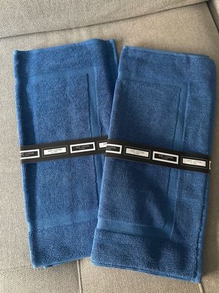 Confezione da 2 tappetini da bagno in cotone blu 45 x 65 cm