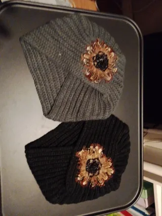 Gorro turbante con flor