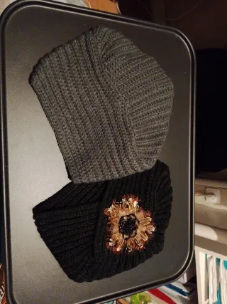 Gorro turbante con flor