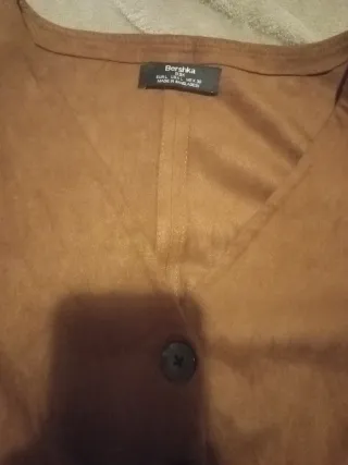 Mono Bershka ante marrón