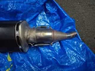 Tubo de escape Akrapovič XMAX 125