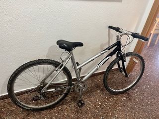 Bicicleta Carrera Vulcan Mujer