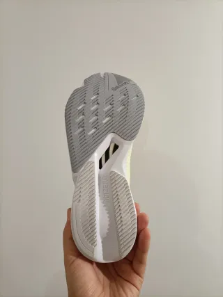 T40 Adidas Adizero Boston 12 blancas