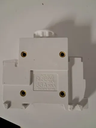 Base para fusibles RL8-63TH