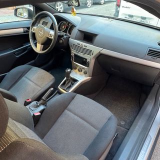 Opel Astra 2005