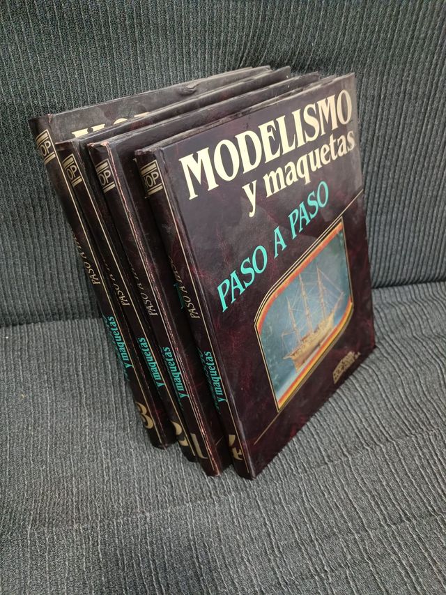 Libro di modellistica e modellismo passo dopo passo