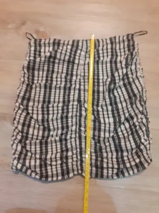 Falda  M