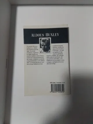 Un Mundo Feliz (Fiction, Poetry and Drama)