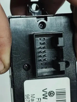 Botonera Elevalunas Original VAG