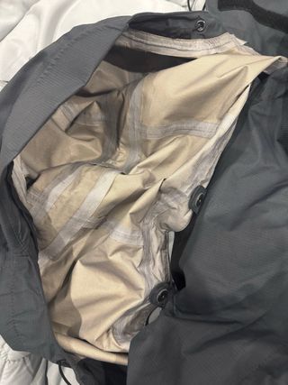 Chaqueta Mammut Gore-Tex Negra/Gris