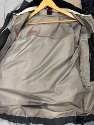 Chaqueta Mammut Gore-Tex Negra/Gris