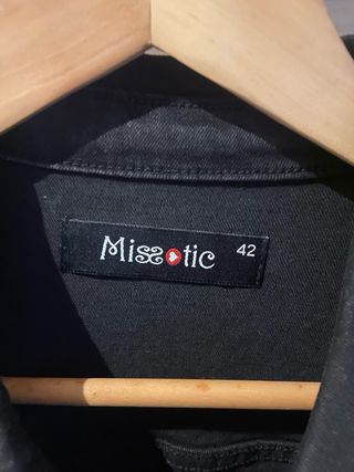 Chaqueta vaquera negra MissTic Talla 42