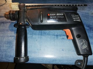 Taladro Black & Decker BD154R 570W