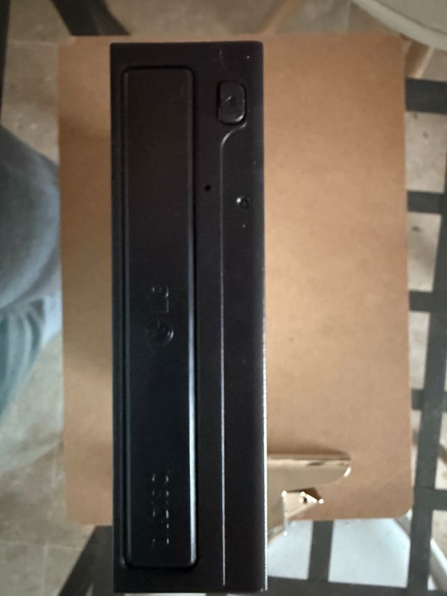 Lector CD/DVD LG para PC de torre