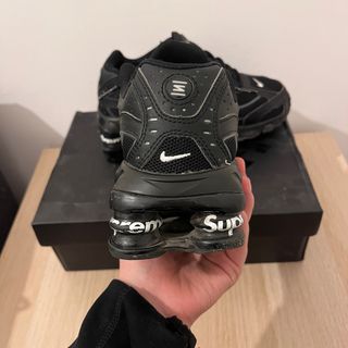 Nike Shox x Supreme Nere Tg 40