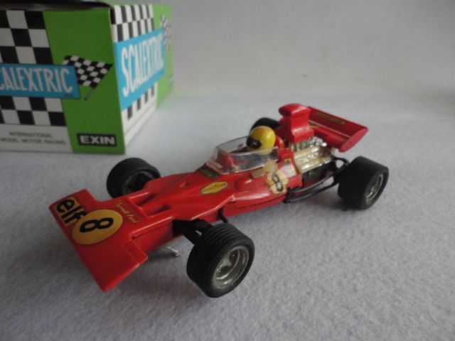 Scalextric Tyrrell Ford F1 Rojo