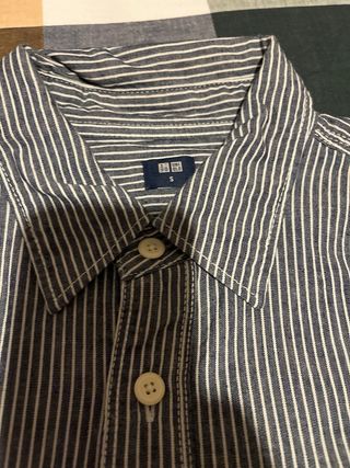 Camisa Uniqlo Talla S Rayas Azules