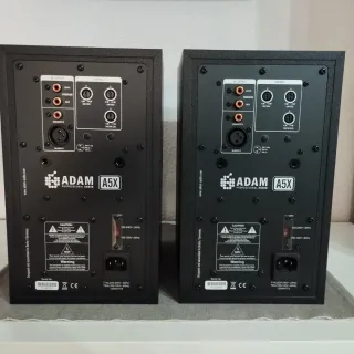 Altavoces Adam Audio A5X