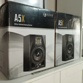 Altavoces Adam Audio A5X