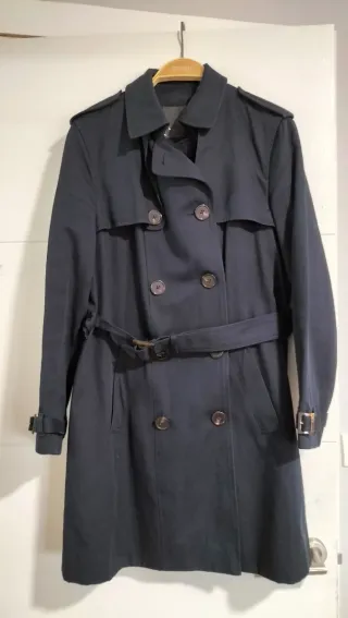 Gabardina Massimo Dutti Negra
