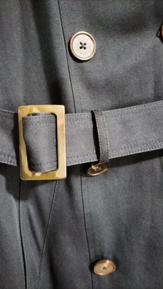 Gabardina Massimo Dutti Negra