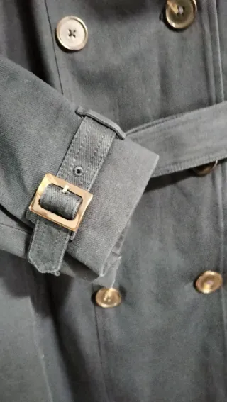 Gabardina Massimo Dutti Negra