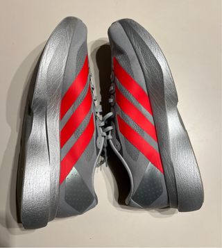 Adidas Adizero Evo SL  plateada/roja Talla 45 1/3