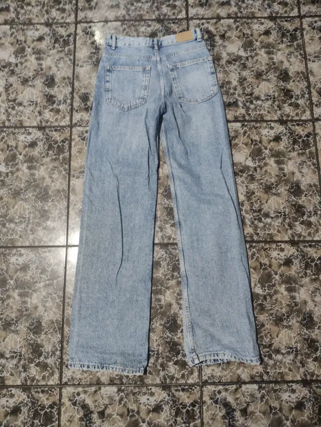Pantalón vaquero Pull and Bear mujer