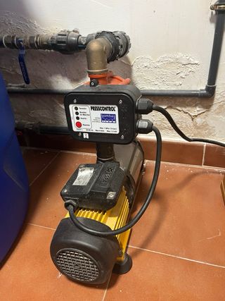 Bomba de presión ESPA Presscontrol