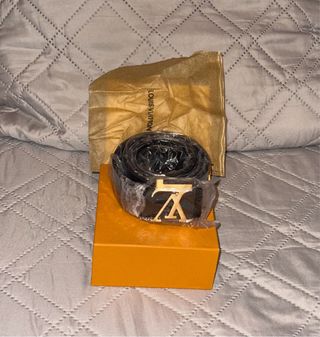 Cinturone Louis Vuitton Nero e Oro