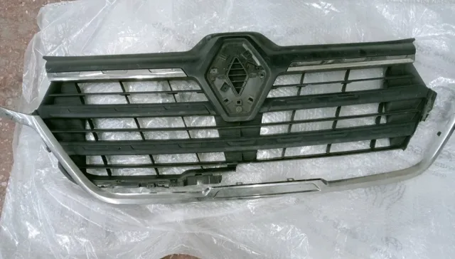 MOLDURAS CROMADAS REJILLA RENAULT TRAFIC III