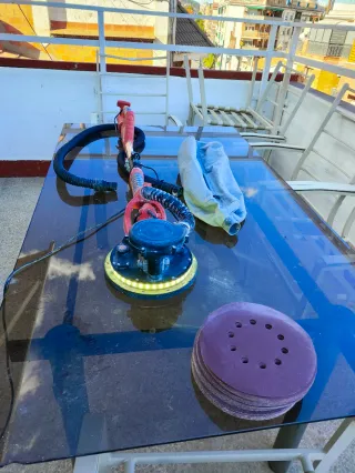 Lijadora de disco con mango