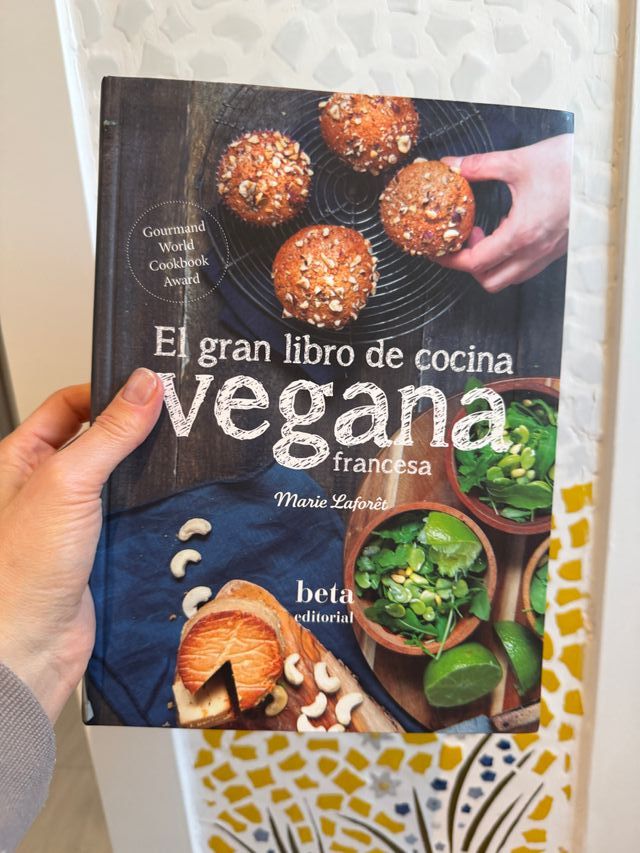 EL GRAN LIBRO DE COCINA VEGANA FRANCESA (Spanis...