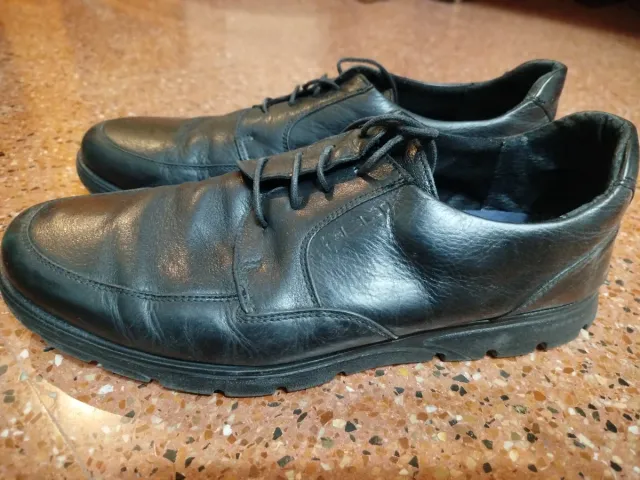 Zapatos de vestir negros Talla 43