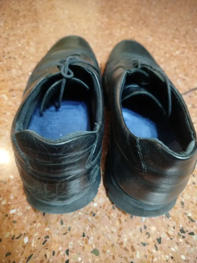 Zapatos de vestir negros Talla 43