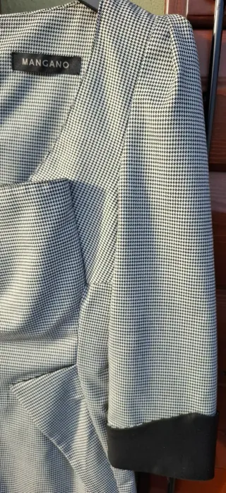 Abito Mangano Tg 40