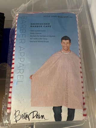 Capa de peluquería Betty Dain Seersucker