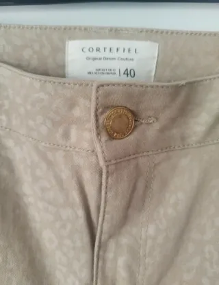 Pantalón Cortefiel Beige Estampado