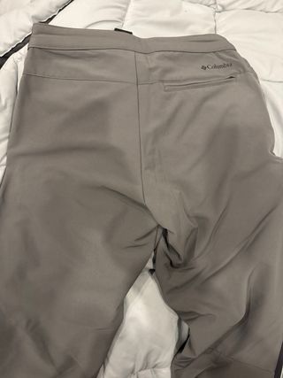 Pantalones Columbia maxtrail II senderismo grises