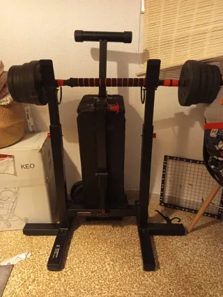 Banco musculación + barra + pesas